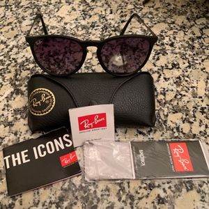 Ray-Ban Erika Classic Black Grey Gradient